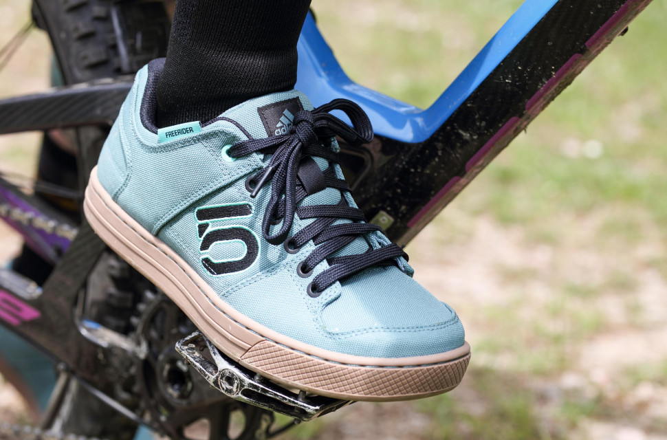 Five Ten Freerider Primeblue flat shoe review off road.cc